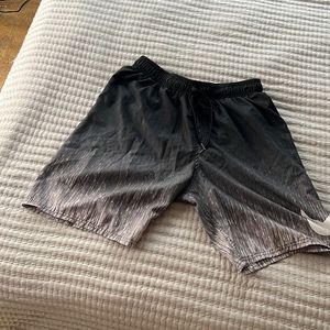 Nike Swim Trunks Size Large